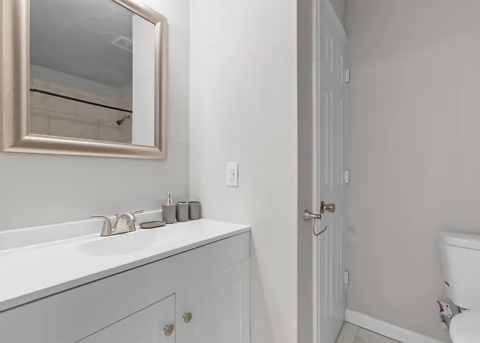 Holiday home Stylish 1-bedroom Retreat In Worth